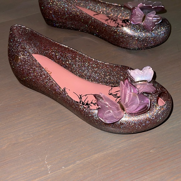 Mini Melissa Pink Sparkly Butterfly Shoes - Girl’s Size 13 - Picture 3 of 11